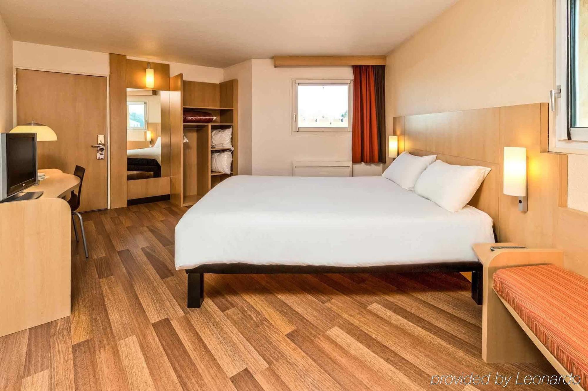 Ibis Budget Saint Die Des Vosges Saint-Die-des-Vosges Exterior foto